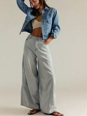 We the Free Free People Westward Demi Jean in Fade into You Size 29 NWT